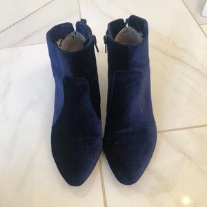 Blue velvet ankle booties
